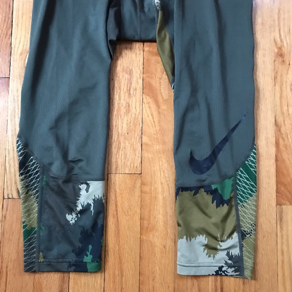 Nike Pro Hypercool Breathable Compression Medium - image 5